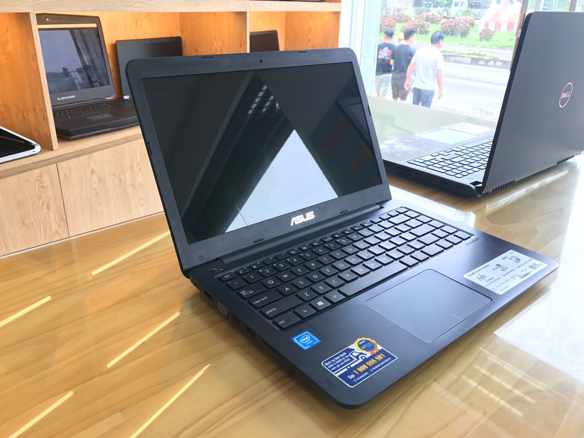 Mua laptop Bình Phước
