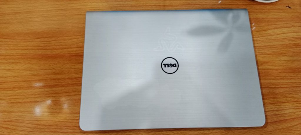 Bán Laptop cũ chính hãng, giá rẻ tại Bình Phước