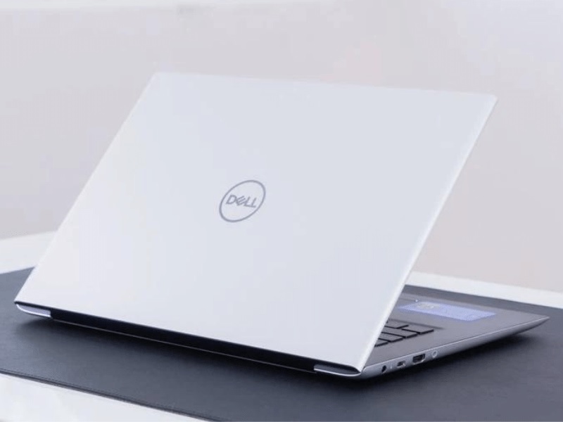 Dell 5471 full nhôm- Core i5 8250u | Ram 8G| SSD 256G| Màn 14 full