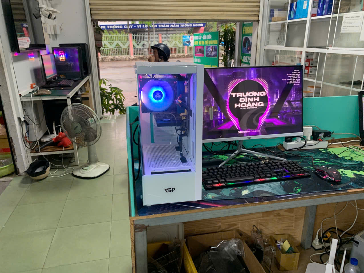 Mua máy tính chơi game ở Bàu Bàng