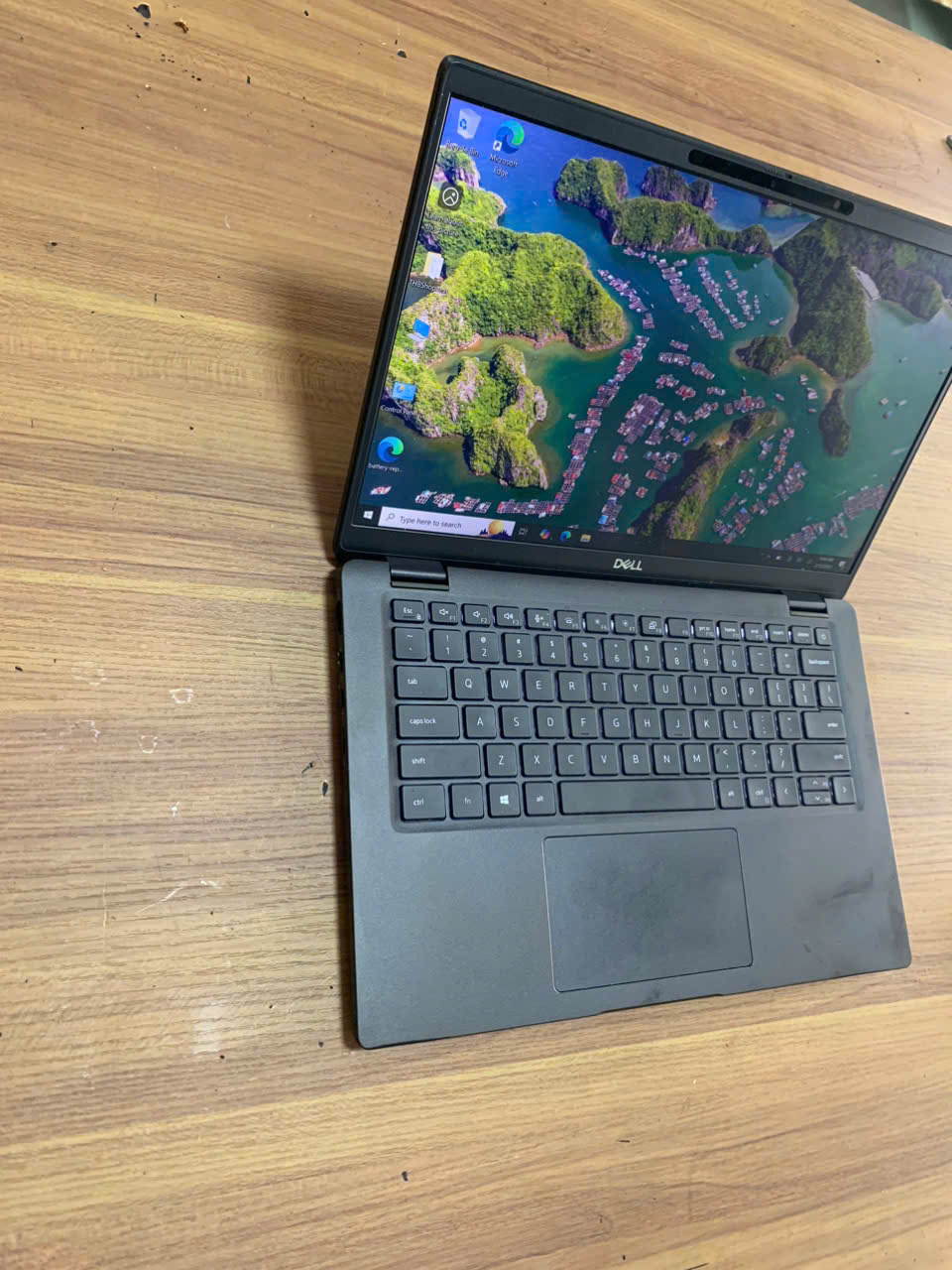 Laptop Dell Latitude 7410 