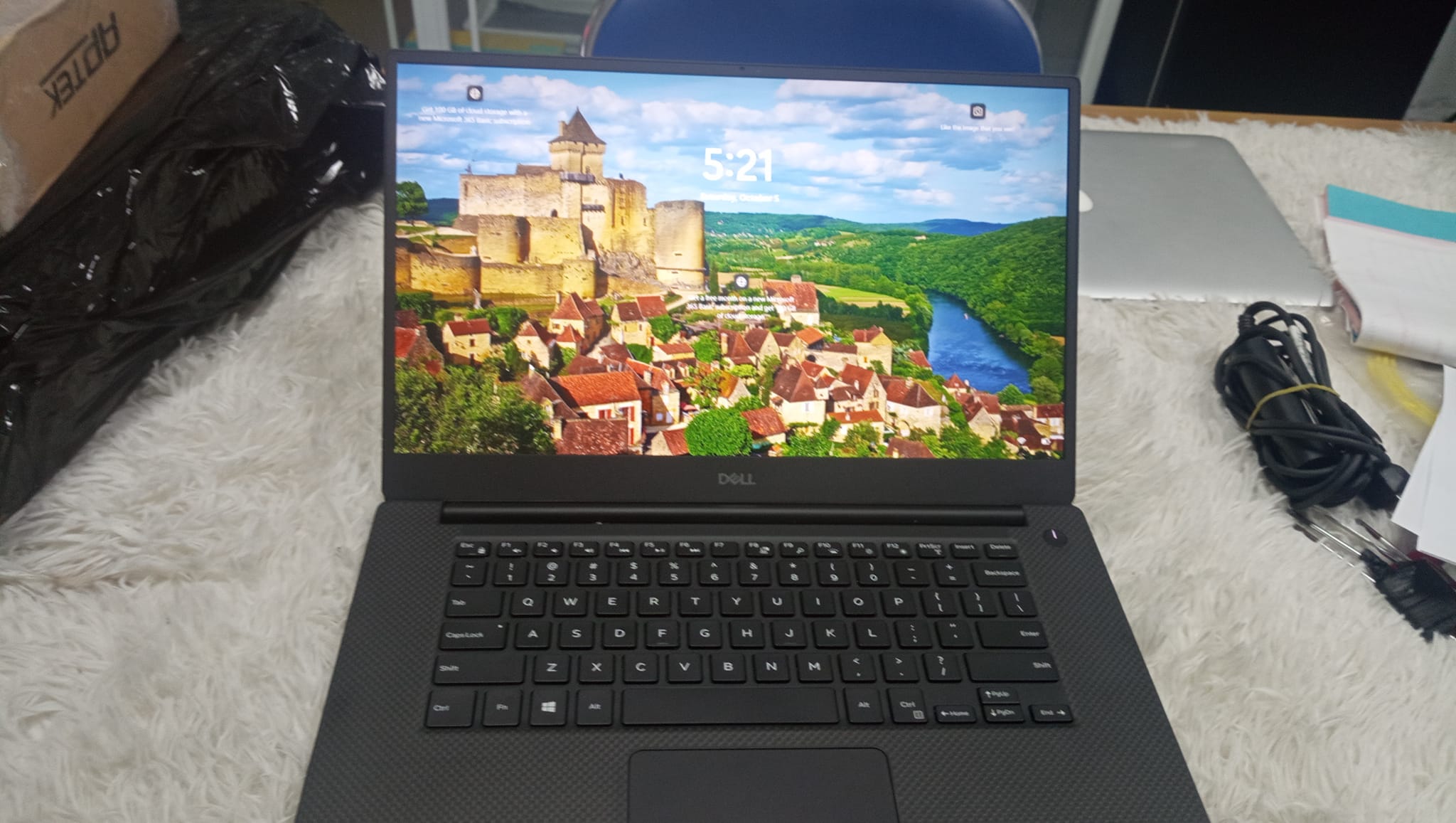 Laptop Dell Precision 5440 – Trạm làm việc di động mạnh mẽ