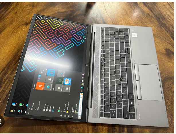 HP ZBOOK FIREFLY 15 G7 i7 10510U văn học, kế toán
