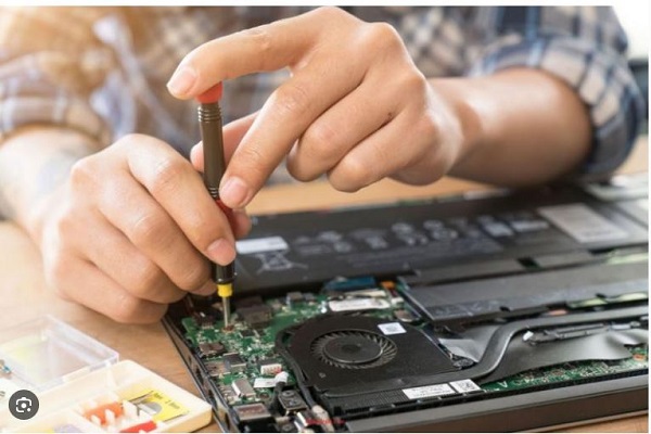 Top lý do nên mua laptop tại cửa hàng Đồng Xoài thay vì mua online